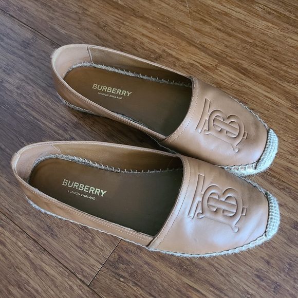 Burberry Espadrilles - Picture 1 of 5